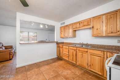 10-web-or-mls-10502 E Boulder Dr Apache