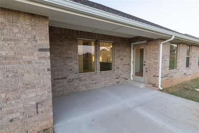 9308 NW 87th St, Yukon, OK 73099 - photo 5