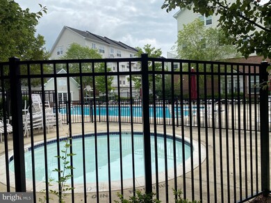 19455 Dover Cliffs Cir, Germantown, MD 20874 - photo 3