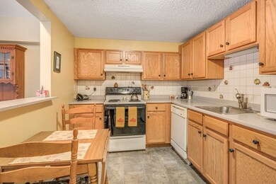 79 Waite St unit 21, Malden, MA 02148 - photo 3