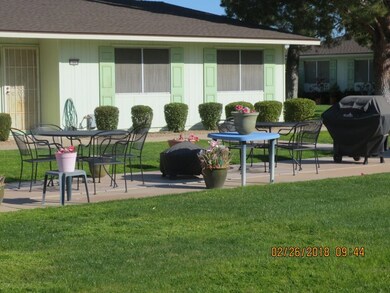 13627 N Newcastle Dr, Sun City, AZ 85351 - photo 4