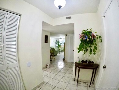 1701 NE 191st St unit A310, Miami, FL 33179 - photo 4