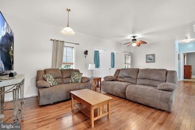 32237 Clearwater Way, Belle Haven, VA 23306 - photo 5