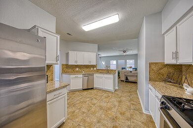 2359 Turnbury Elm Ct, Spring, TX 77386 - photo 2