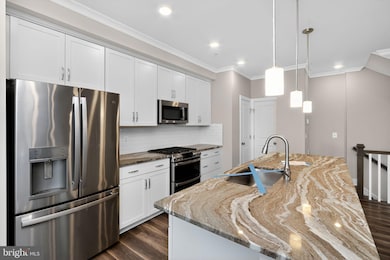 1322 Rail Stop Dr, Woodbridge, VA 22191 - photo 7