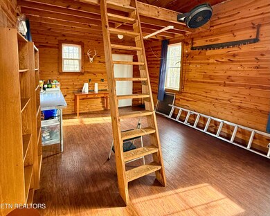 2489 Ac Red Bud Ln, Hilham, TN 38568 - photo 7