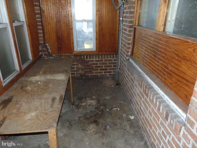 1110 Carl Miller Blvd, Camden, NJ 08104 - photo 4