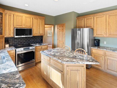 826 Hidden Meadow Trail, Saint Paul, MN 55123 - photo 6