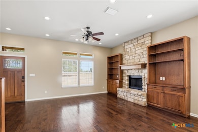 1301 E South Railroad St, Cuero, TX 77954 - photo 5