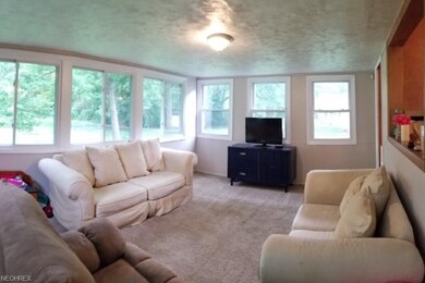 Bonus Room/Sunroom/Office/Etc