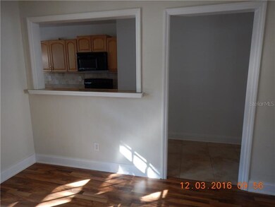 1110 Jackson St N, Saint Petersburg, FL 33705 - photo 4