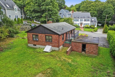 42 Robert Rd, Marblehead, MA 01945 - photo 4