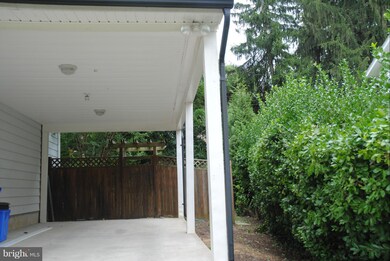 13011 Tamarack Rd, Silver Spring, MD 20904 - photo 2