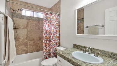 007_BATHROOM