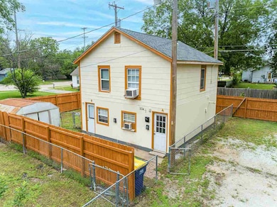 234 and 234 1/2 S Lowry St unit 228 S. Lowry & 228 1, Stillwater, OK 74075 - photo 3