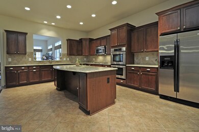 118 Lupine Dr, Stafford, VA 22556 - photo 2