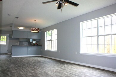 2582 Trailwood Dr, Cantonment, FL 32533 - photo 4