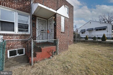 498 Boyd St, Camden, NJ 08105 - photo 2