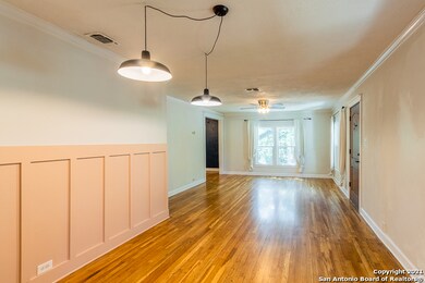 18614 Scenic Loop Rd, Helotes, TX 78023 - photo 7