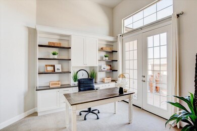 06-1912 N Mountain View Dr-5