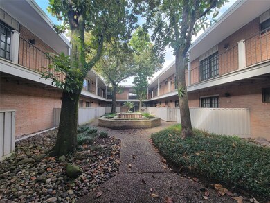 1801 Cortlandt St unit 13, Houston, TX 77008 - photo 6