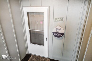 03-Front Exterior_SJD_1065