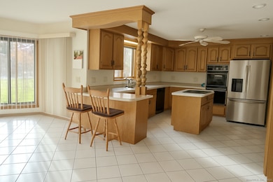 360 Martin Rd, Hebron, CT 06248 - photo 4