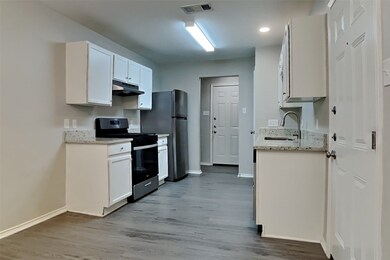 19710 Twisted Creek Dr, Tomball, TX 77375 - photo 4