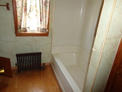 17 Wrentham Rd, Springfield, MA 01119 - photo 5