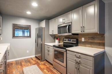 1700 Wells Acres - MLS-3570