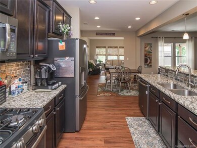 1649 Beleek Ridge Ln, Clover, SC 29710 - photo 5