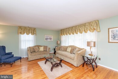 510 Haws Ln, Oreland, PA 19075 - photo 5