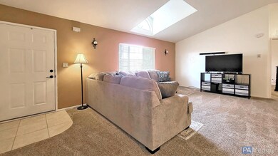 MLS-LivingRm1