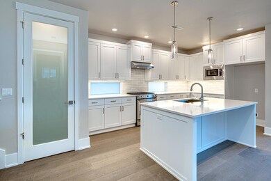 2232 NW Skyline Ranch Rd, Bend, OR 97703 - photo 4