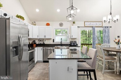 44 Deux Rue, Colonial Beach, VA 22443 - photo 5