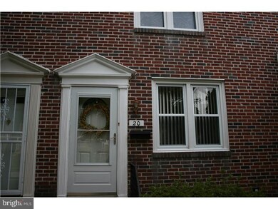 20 Clarendon Dr, Darby, PA 19023 - photo 2