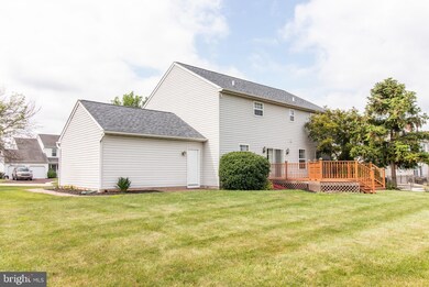 170 Brookdale Ln, Harleysville, PA 19438 - photo 2