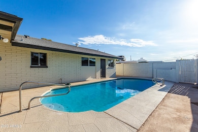 3814 W Puget Ave, Phoenix, AZ 85051 - photo 4