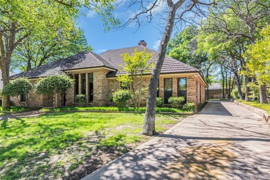2537 Stonegate Dr N, Bedford, TX 76021 - photo 3