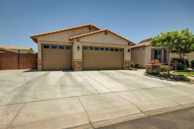 41349 N Jarnigan Place, San Tan Valley, AZ 85140 - photo 4
