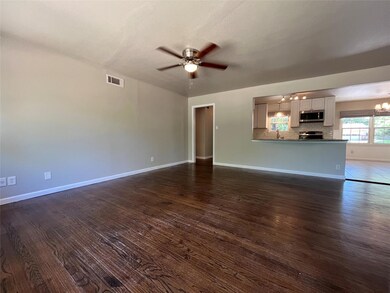 14 Brook Forest Ln, Hurst, TX 76053 - photo 5