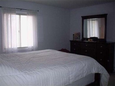 121 Bailey St unit B15, Worcester, MA 01602 - photo 7