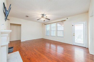 3941 Parkhaven Dr, Denton, TX 76210 - photo 5