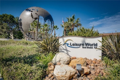 1310 Knollwood Rd unit 43A, Seal Beach, CA 90740 - photo 2