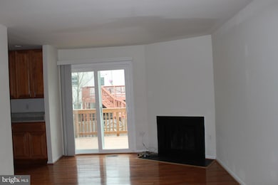 3066 White Birch Ct, Fairfax, VA 22031 - photo 4