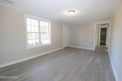 1638 Kellum Loop Rd, Jacksonville, NC 28546 - photo 4