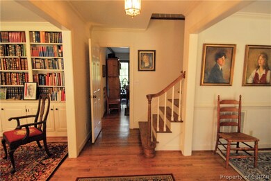 FOYER