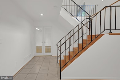 10112 Pasture Gate Ln, Columbia, MD 21044 - photo 5