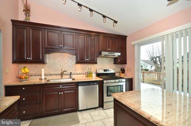 4806 Ebenezer Rd, Nottingham, MD 21236 - photo 4