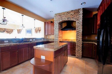 IMG_8531_edit_Kitchen (2)